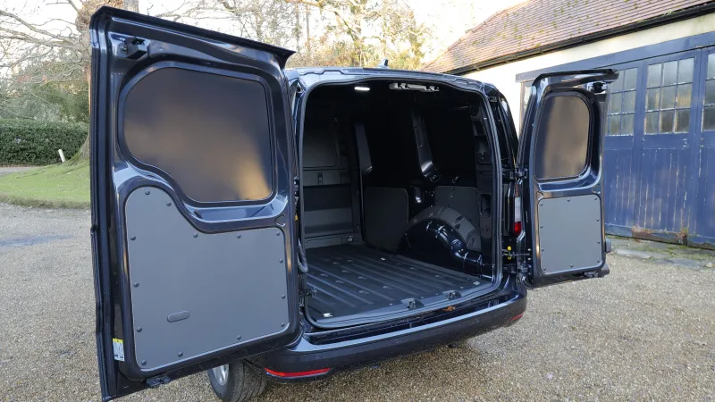 FORD TRANSIT CONNECT 240 L1 PETROL 1.5 EcoBoost PHEV 150 Trend Van Auto