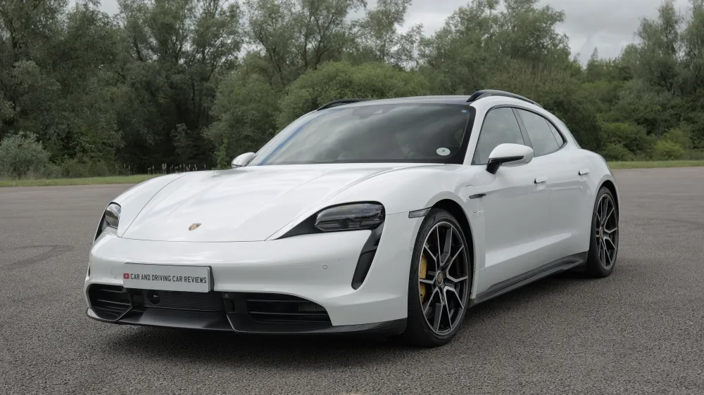 Porsche TAYCAN SALOON 515kW GTS 105kWh 4dr Auto