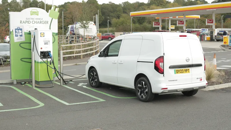 NISSAN TOWNSTAR L1 ELECTRIC 90kW Acenta Van Auto 45kWh