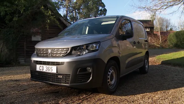 PEUGEOT PARTNER STANDARD DIESEL 1000 1.5 BlueHDi 100 Professional Van