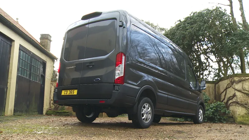 FORD TRANSIT 350 L3 DIESEL FWD 2.0 EcoBlue 130ps H2 Leader Van