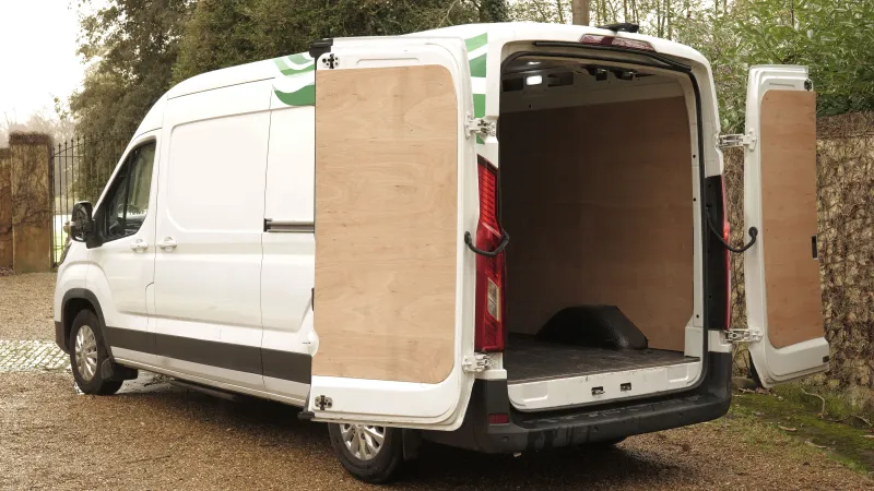 MAXUS DELIVER 9 LWB DIESEL FWD 2.0 D20 150 Lux High Roof Van