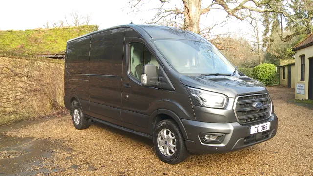 FORD TRANSIT 350 L3 DIESEL FWD 2.0 EcoBlue 130ps H2 Leader Van