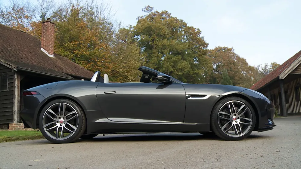 2025 Jaguar F-Type review